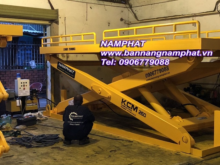 sản xuất bàn nâng thủy lực